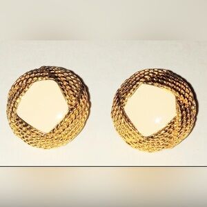 Vintage Monet Textured Gold Tone Clip On Earrings